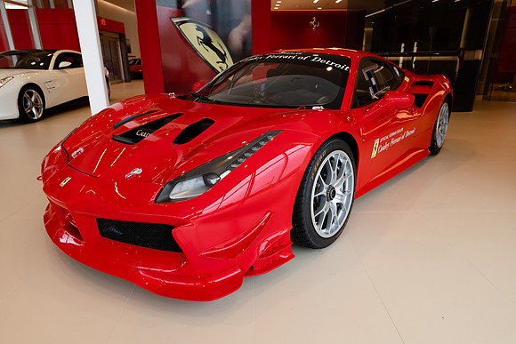 Sporty Red